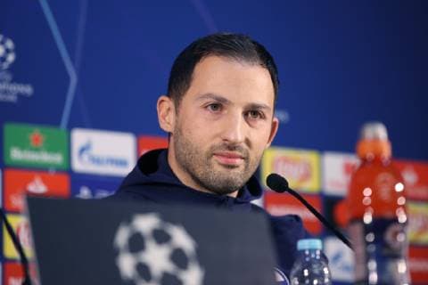 27 11 2018 Football season 2018 2019 Champions League 5 matchday FC Schalke 04 press conference final training head coach Domenico TEDESCO FC Schalke 04 Porto Estadio do Dragao Portugal