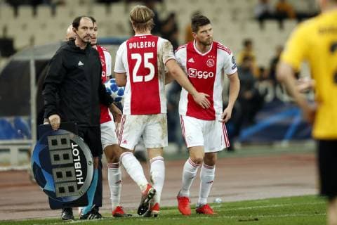 (l-r) Kasper Dolberg of Ajax, Klaas Jan Huntelaar of Ajax during the UEFA Champions League group E match between AEK FC and Ajax Amsterdam at the OAKA Spyros Louis on November 27, 2018 in Athens, Greece UEFA Champions League 2018 2019 xVIxVIxImagesx xMauricexvanxSteenxIVx 12908707