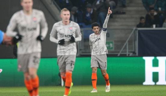 2 0 for Donezk duch Taison 7 Schachtar Donezk torjubel UEFA Champions League TSG 1899 Hoffenheim vs. Schachtar Donezk Groupe F 5 Matchday November 27 2018 Wirsol Rhein Neckar Arena Germany YmdY DFL DFL regulations prohibit any use of photographs as image sequences and or quasi video TSG 1899 Hoffenheim Schachtar Donezk