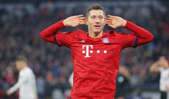 SOCCER - UEFA CL, Bayern vs Benfica MUNICH,GERMANY,27.NOV.18 - SOCCER - UEFA Champions League, FC Bayern Muenchen vs Benfica Lissabon. Image shows the rejoicing of Robert Lewandowski (Bayern). GEPAxpictures xThomasxBachun