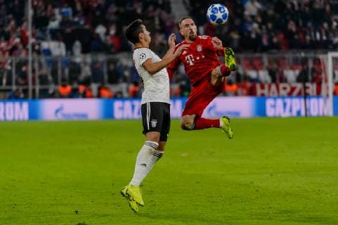 Munich Germany 27 11 2018 UEFA Champions League 2018 19 Season Back Round Group Phase Group E 5 Matchday FC Bayern Muenchen SL Benfica Lisbon Andre Almeida Benfica and Franck Ribery FCB in a duel DeFodi527