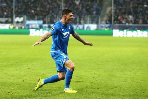 27 11 2018 xtvx Football UEFA Champions League TSG 1899 Hoffenheim Schachtar Donezk emspor v l Goal scored Goal to 2 2 Steven Zuber TSG 1899 Hoffenheim Goal celebration celebrate the goal celebrates scoring DFL DFB REGULATIONS PROHIBIT ANY USE OF PHOTOGRAPHS as IMAGE SEQUENCES and or QUASI VIDEO Sinsheim