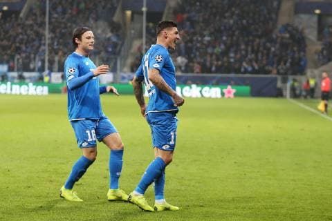 27 11 2018 xtvx Football UEFA Champions League TSG 1899 Hoffenheim Schachtar Donezk emspor v l Goal scored Goal to 2 2 Steven Zuber TSG 1899 Hoffenheim Torjubel Goal celebration celebrate the goal celebrates scoring Nico Schulz TSG 1899 Hoffenheim Steven Zuber TSG 1899 Hoffenheim DFL DFB REGULATIONS PROHIBIT ANY USE OF PHOTOGRAPHS as IMAGE SEQUENCES and or QUASI VIDEO Sinsins and SEQUENCES