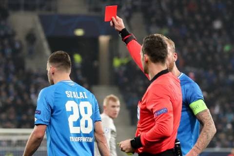 v left Adam Szalai Hoffenheim 28 sees from Ivan Kruzliak referee Slovakia the yellow red card expulsion expulsion field reference second yellow card highlight action action scene football UEFA Champions League TSG 1899 Hoffenheim FK Schachtar Donezk xozx