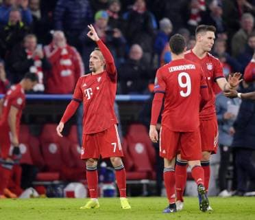 27 11 2018 Football UEFA Champions League 2018 2019 Group stage 5 Matchday FC Bayern Munich Benfica Lisbon at Allianz Arena Munich Goal celebration Franck Ribery li FC Bayern Munich DFL and DFB regulations prohibit any use of photographs as image sequences and or quasi video