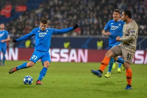 Andrej Kramaric TSG 1899 Hoffenheim and Ismaily Goncalves dos Santos Schachtar Donezk Germany Sinsheim 27 11 2018 Sport Football UEFA Champions League Matchday5 TSG 1899 Hoffenheim vs. Schachtar Donezk Rhein Neckar Arena