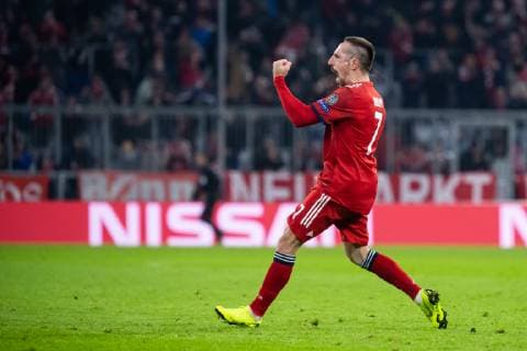 27 11 2018 xkvx Soccer UEFA Champions League FC Bayern Munich Benfica Lisbon emspor v l Goal celebration celebrate the goal to 5 1 by Franck Ribery FCB FC Bayern Munich DFL DFL REGULATIONS PROHIBIT ANY USE OF PHOTOGRAPHS as IMAGE SEQUENCES and or QUASI VIDEO Munich