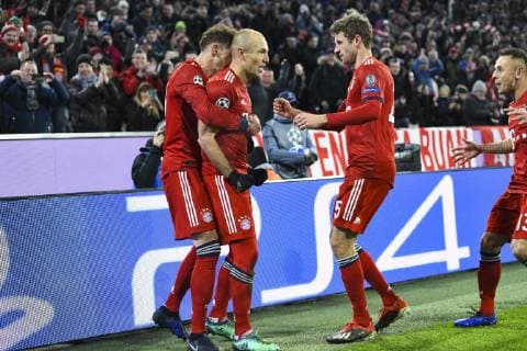 FC Bayern Munich vs. Benfica Lisbon Allianz Arena Munich 27 11 2018 In picture Leon Goretzka Arjen Robben Thomas Mueller Â
