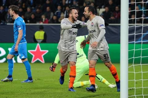 v li Maycon de Andrade Barberan Donezk 27 Scorer Ismaily Goncalves dos Santos Donezk 31 cheer on goal to 0 1 cheer goal celebration goal success celebrate the goal goal celebration cheer on goal optimistic game scene highlight action action football UEFA Champions League TSG 1899 Hoffenheim FK Schachtar Donezk xozx