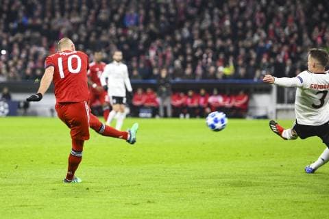 FC Bayern Munich vs. Benfica Lisbon Allianz Arena Munich 27 11 2018 In picture Arjen Robben Â