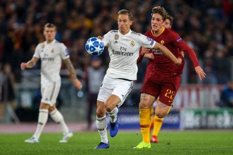Italy: UEFA Champions League Roma vs Real Madrid 27th November 2018, Stadio Olimpico, Rome, Italy; UEFA Champions League football, AS Roma versus Real Madrid; Marcos Llorente of Real Madrid and Nicolo Zaniolo of AS Roma chases the through ball . Rome Rome Italy Stadio Olimpico  GiampieroxSposito PacificxPress