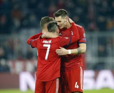 Goal celebration 5 1 Munich V li Scorer Franck Ribery Bayern Niklas Süle Bayern FC Bayern Munich Benfica Lisbon Munich GER 27 11 2018 Football Champions League 2018 2019