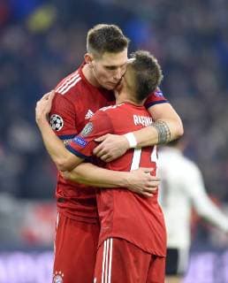 27 11 2018 Football UEFA Champions League 2018 2019 Group Phase 5 Matchday FC Bayern Munich Benfica Lisbon at Allianz Arena Munich Final Jubilee v l Niklas Süle FC Bayern Munich and Rafinha FC Bayern Munich DFL and DFB regulations prohibit any use of photographs as image sequences and or quasi video