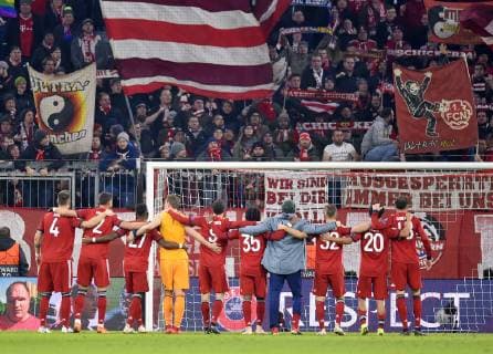 27 11 2018 Football UEFA Champions League 2018 2019 Group phase 5 matchday FC Bayern Munich Benfica Lisbon at the Allianz Arena Munich The Bayern players can be celebrated in front of the south curve DFL and DFB regulations prohibit any use of photographs as image sequences and or quasi video