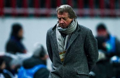 MOSCOW, RUSSIA â€“ NOVEMBER 28, 2018: Lokomotiv Moscow head coach Yuri Semin in their 2018 19 UEFA Champions League Group D Round 5 football match against Galatasaray Istanbul at RZD Arena. Mikhail Tereshchenko TASS  TS099233