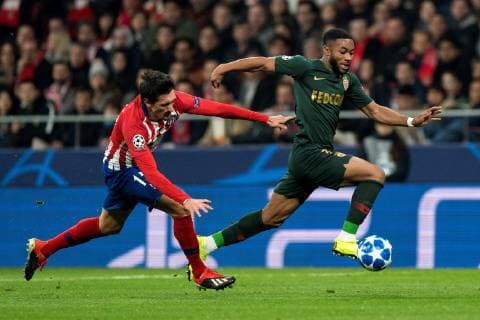 Atletico de Madrid s Stefan Savic (L) vies for the ball with AS Monaco s Moussa Sylla (R) during a UEFA Champions League group A match between Atletico de Madrid and AS Monaco at Wanda Metropolitano stadium in Madrid, Spain, 28 November 2018. Atletico de Madrid vs. AS Monaco !ACHTUNG: NUR REDAKTIONELLE NUTZUNG!  Copyright: xRodrigoxJimenezx GRAF8142 20181128-636790331631595378
