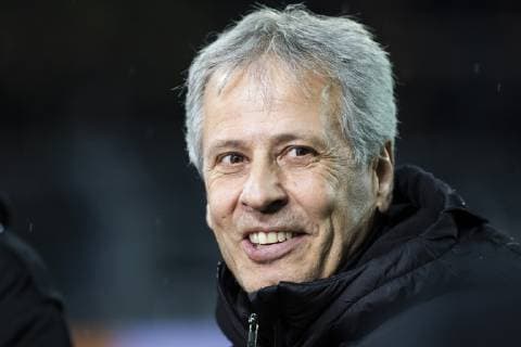 GER UEFA CL Borussia Dortmund vs. FC Brugge 28 11 2018 Signal Iduna Park Dortmund GER UEFA CL Borussia Dortmund vs. FC Brugge UEFA REGULATIONS PROHIBIT ANY USE OF PHOTOGRAPHS AS IMAGE SEQUENCES AND OR QUASI VIDEO picture shows Lucien Favre Trainer BVB interviewing Sky before the game nordphotox xRauch nph00251