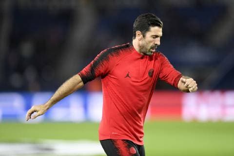 01 GIANLUIGI BUFFON (PSG) - ECHAUFFEMENT FOOTBALL : Paris SG vs Liverpool - Ligue des Champions - 28 11 2018 AnthonyBIBARD FEP Panoramic 