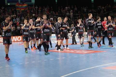SG Flensburg Handewitt vs MOL Pick Szeged Handball EHF Champions League Group stage 28 11 18 SG Flensburg Handewitt thanks his fans xmmkx