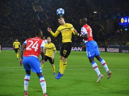 28 11 2018 Football UEFA Champions League Season 2018 2019 Preliminary Round 5 Matchday Borussia Dortmund Club Bruegge v left Stefano Denswil FC Bruegge Christian Pulisic Borussia Dortmund Marvelous Nakamba FC Bruegge Team2