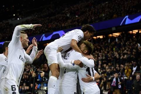 joie des joueurs du PSG apres le but de Juan Bernat (PSG) FOOTBALL : PSG vs FC Liverpool - Ligue des Champions UEFA - Paris - 28 11 2018 JBAutissier Panoramic 