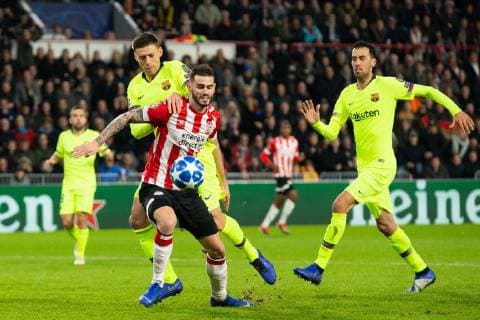 Clement Lenglet of FC Barcelona Barca Gaston Pereiro of PSV, Sergio Busquets of FC Barcelona during the UEFA Champions League group C match between PSV Eindhoven and FC Barcelona at the Phillips stadium on November 28, 2018 in Eindhoven, The Netherlands UEFA Champions League 2018 2019 xVIxVIxImagesx xTomxBodexMultimediaxIVx 12919128