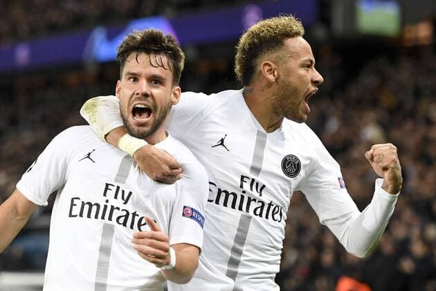 Sport Bilder des Tages 14 JUAN BERNAT (PSG) - 10 NEYMAR JR (PSG) - JOIE FOOTBALL : Paris SG vs Liverpool - Ligue des Champions - 28 11 2018 AnthonyBIBARD FEP Panoramic 