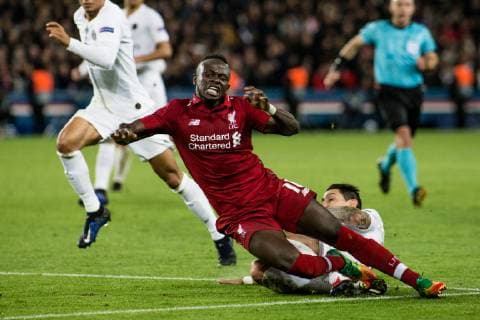 Fault by Angel Di Maria (SG) on Sadio Mane (LIV) during 5th Day of UEFA Champions League match between Paris Saint Germain and Liverpool FC at the Parc des Princes, in Paris, France, November 28th, 2018.  Copyright: xAurelienxMorissardx