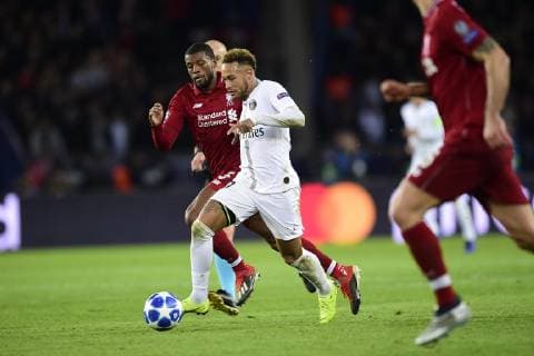 NEYMAR JR (PSG) vs Georginio Wijnaldum (Liverpool) FOOTBALL : PSG vs FC Liverpool - Ligue des Champions UEFA - Paris - 28 11 2018 JBAutissier Panoramic 
