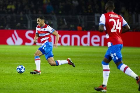 GER UEFA CL Borussia Dortmund vs. FC Brugge 28 11 2018 Signal Iduna Park Dortmund GER UEFA CL Borussia Dortmund vs. FC Brugge UEFA REGULATIONS PROHIBIT ANY USE OF PHOTOGRAPHS AS IMAGE SEQUENCES AND OR QUASI VIDEO picture shows Sofyan Amrabat FC Brugge 6 on the way to the goal nordphotox xRauch nph00251