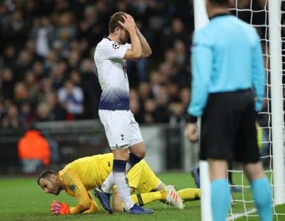Harry Kane of Tottenham reacts to a missed chance during the UEFA Champions League, Group B match at Wembley Stadium, London. Picture date: 28th November 2018. Picture credit should read: David Klein Sportimage EDITORIAL USE ONLY. No use with unauthorised audio, video, data, fixture lists, club league logos or live services. Online in-match use limited to 120 images, no video emulation. No use in betting, games or single club league player publications. A54I5989.JPG