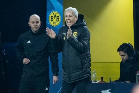 28 11 2018 xkvx Football UEFA Champions League Borussia Dortmund Club Bruegge emspor v l Coach Lucien Favre BVB Borussia Dortmund gives instruction gesticulated with arms gesticulate gives instructions gesticulate DFL DFB REGULATIONS PROHIBIT ANY USE OF PHOTOGRAPHS as IMAGE SEQUENCES and or QUASI VIDEO Dortmund