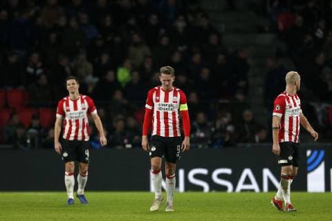 (L-R), Nick Viergever of PSV, Luuk de Jong of PSV, Jorrit Hendrix of PSV during the UEFA Champions League group C match between PSV Eindhoven and FC Barcelona Barca at the Phillips stadium on November 28, 2018 in Eindhoven, The Netherlands UEFA Champions League 2018 2019 xVIxVIxImagesx xJeroenxPutmansxIVx 12920335