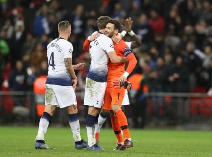 Hugo Lloris of Tottenham celebrates with Jan Vertonghen of Tottenham during the UEFA Champions League, Group B match at Wembley Stadium, London. Picture date: 28th November 2018. Picture credit should read: David Klein Sportimage EDITORIAL USE ONLY. No use with unauthorised audio, video, data, fixture lists, club league logos or live services. Online in-match use limited to 120 images, no video emulation. No use in betting, games or single club league player publications. A54I6704.JPG