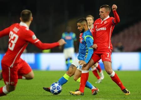 28th November 2018, Stadio San Paolo, Naples, Italy; UEFA Champions League football, Napoli versus Red Star Belgrade; Lorenzo Insigne Napoli holds off Nenad Krsticic of Red Star Belgrade  ActionPlus12083767 NaFoto