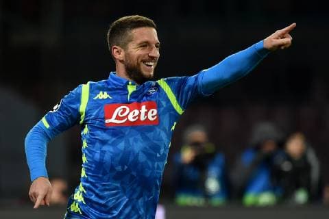 Dries Mertens of Napoli celebrates after scoring a goal during the Uefa Champions League 2018 2019 Group C football match betweenSSC Napoli and Crvena Zvezda at San Paolo stadium, Napoli, November, 28, 2018 Foto Andrea Staccioli Insidefoto AndreaxStaccioli