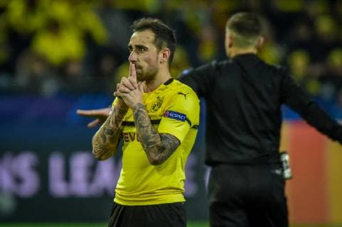 Dortmund Germany 28 11 2018 UEFA Champions League 2018 19 Season Back Round Group Phase Group A 5 Matchday BV Borussia Dortmund vs. FC Bruegge Paco Alcacer Borussia Dortmund gesticulated gesticulation DeFodi520