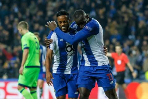 Portugal Porto 28 11 2018 UEFA Champions League 2018 19 Season Preliminary Group Phase Group D 5 Matchday FC Porto FC Schalke 04 Hernani FCP cheered the goal scorer Jesus Corona FCP to 3 1 DeFodi048