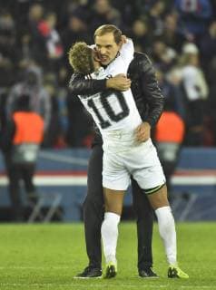Neymar dans les bras de Tuchel FOOTBALL : Paris Saint Germain vs Liverpool - Ligue des Champions - 28 11 2018 MAO Panoramic 