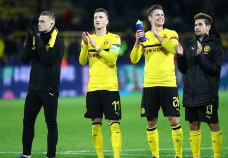 Wednesday 28 11 2018 Season 2018 2019 UEFA Champions League 5 Matchday at Dortmunder Signal Iduna Park BVB 09 Borussia Dortmund Club Bruges Disappointment with Dortmund players after final whistle Jacob Bruun Larsen BVB Marco Reus BVB Lukasz Piszczek BVB and Raphael Guerreiro BVB v l