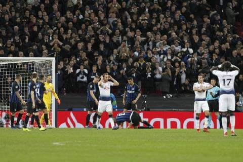 Harry Kane of Tottenham Hotspur sees a good chance go begging during the UEFA Champions League Group Stage match between Tottenham Hotspur and Inter Milan at Wembley Stadium, London, England on 28 November 2018. Copyright: xCarltonxMyriex 22060029