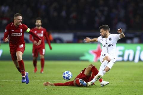 Joe Gomez (Liverpool) vs Thilo Kehrer (PSG) FOOTBALL : PSG vs Liverpool - Ligue des Champions - 28 11 2018 GwendolineLeGoff Panoramic 