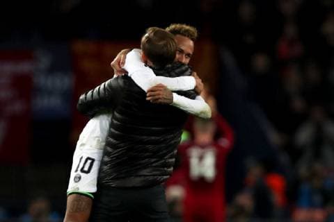 28th November 2018, Parc des Princes, Paris, France; UEFA Champions League football, Paris St-Germain versus Liverpool; Neymar Jr of Paris Saint Germain celebrates with his coach Thomas Tuchel the victory against Liverpool by 2-1  ActionPlus12083882 PedroxSalado