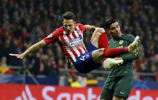 Sport Bilder des Tages Partido de la Liga de Campeones entre el Atletico y el Monaco en el Wanda Metropolitano. En la imagen, Arias y Falcao.Champions League match between Atletico and Monaco. In this picture, Arias and Falcao. 
