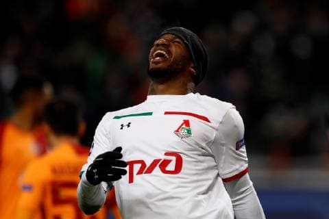MOSCOW, RUSSIA - NOVEMBER 28: Jefferson Farfan of FC Lokomotiv Moscow reacts after missing his chance during the Group D match of the UEFA Champions League between FC Lokomotiv Moscow and Galatasaray at Lokomotiv Stadium on November 28, 2018 in Moscow, Russia. SPO, SOC, FOC, SPO, SOC, FOC 