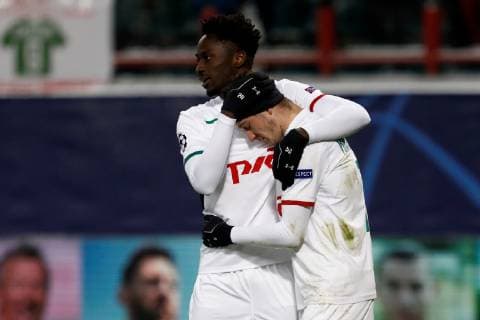 MOSCOW, RUSSIA - NOVEMBER 28: Eder (L) and Anton Miranchuk of FC Lokomotiv Moscow celebrate victory during the Group D match of the UEFA Champions League between FC Lokomotiv Moscow and Galatasaray at Lokomotiv Stadium on November 28, 2018 in Moscow, Russia. SPO, SOC, FOC, SPO, SOC, FOC 