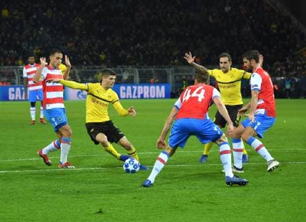 28 11 2018 Football UEFA Champions League Season 2018 2019 Preliminary round 5 Matchday Borussia Dortmund Club Bruegge 0 0 v li Sofyan Amrabat FC Bruegge Christian Pulisic Borussia Dortmund Brandon Mechele FC Bruegge Paco Alcacer Borussia Dortmund Benoit Poulain FC Bruegge Team2