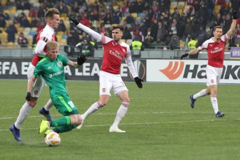 Players of FC Vorskla Poltava (green kit) and Arsenal FC (white and red kit) are seen in action during the UEFA Europa League Group E Matchday 5 game at the NSC Olimpiyskiy, Kyiv, capital of Ukraine, November 29, 2018. Ukrinform. UEL: Vorskla vs Arsenal FC in Kyiv  Copyright: xPavlo_Bagmutx