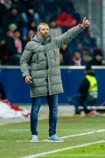 Austria Salzburg 29 11 2018 UEFA Europa League 2018 19 Season Preliminary Round Group Phase Group B 5 Matchday RB Salzburg RB Leipzig Coach Marco Rose RBS gesticulated gesticulation DeFodi507
