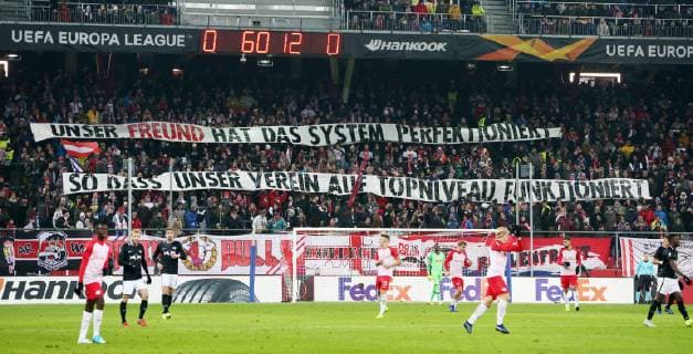 Salzburg RB Leipzig Football Euro League Salzburg 29 11 2018 Red Bull Arena Football UEFA Europa League Group B 5 Matchday FC Red Bull Salzburg vs. RB Leipzig In the picture fans of FC Salzburg are banner for their sports director friend According to UEFAs guidelines, it is forbidden to use or have used photographs taken in the stadium and or the match in the form of sequence pictures and or video-like photo sequences